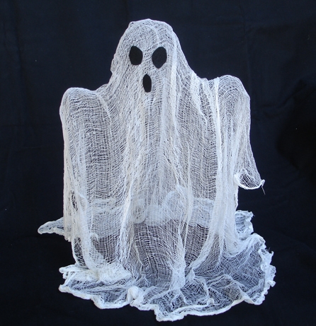 Halloween Craft Ideas on Super Simple With Terri O   Halloween Ghostly Centerpiece
